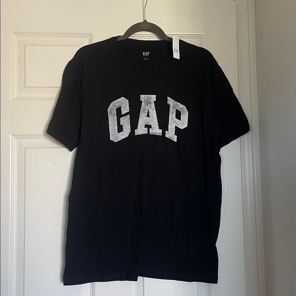 GAP Black Tee with Gray Logo